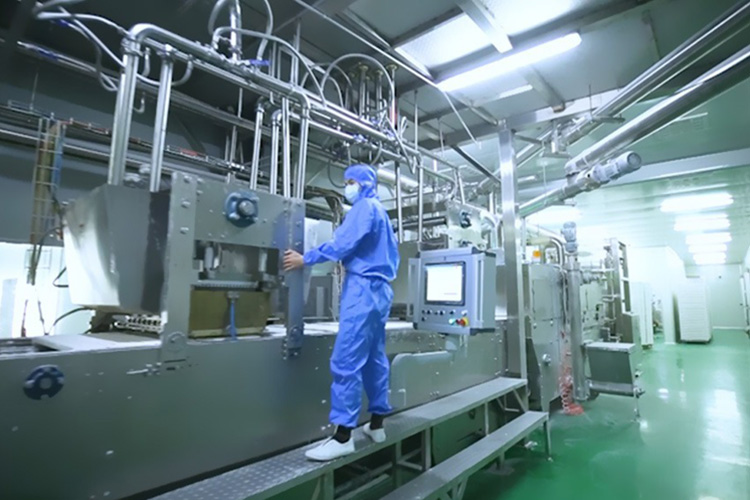 Dietary supplement factory floor